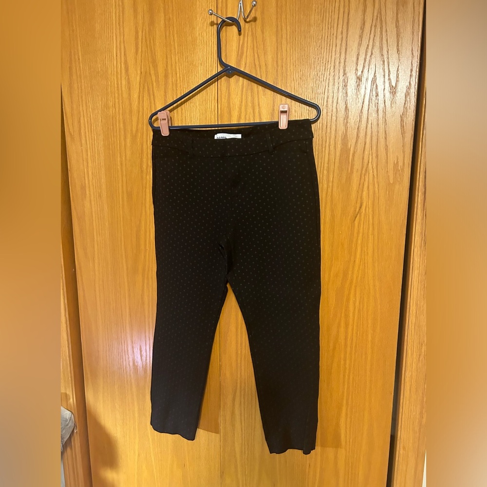 Old Navy Pixie Capris. - image 1